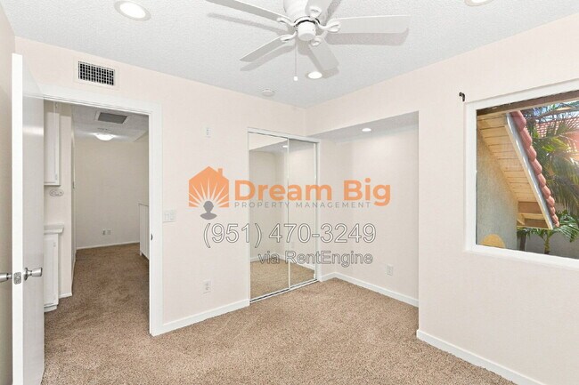 Building Photo - 7963 Townsend Dr