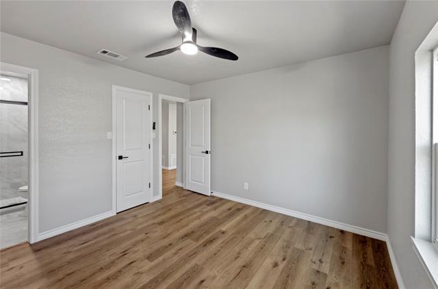 Building Photo - 131 Long St