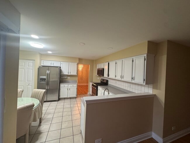 Building Photo - 426 Thunder Ridge