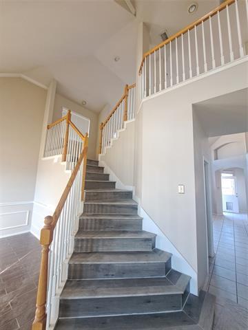 Building Photo - 612 Tall Tree Dr