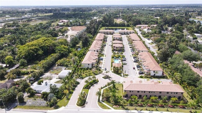 Building Photo - 5011 Lily Way