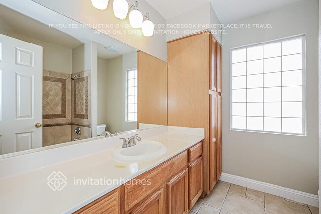 Building Photo - 9348 Deer Lodge Ln