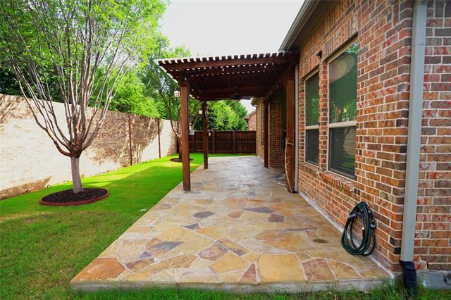 Building Photo - 7239 Clementine Dr