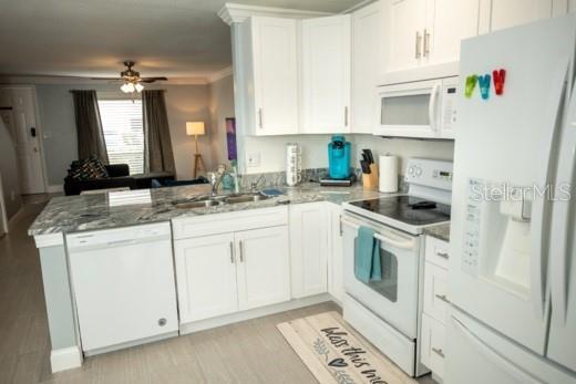 Building Photo - 11815 Cypress Hill Cir