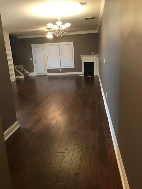 Primary Photo - 140 Townview Dr