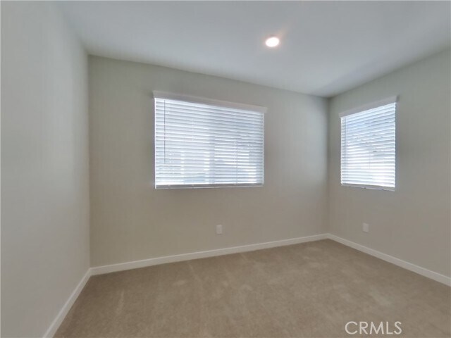 Building Photo - 31723 Willowood Way