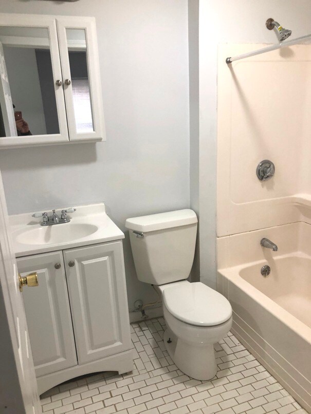 Apt 3 - 118 Berkshire St