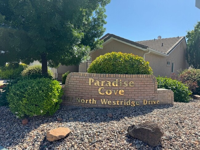 Building Photo - 143 187 N Westridge Dr