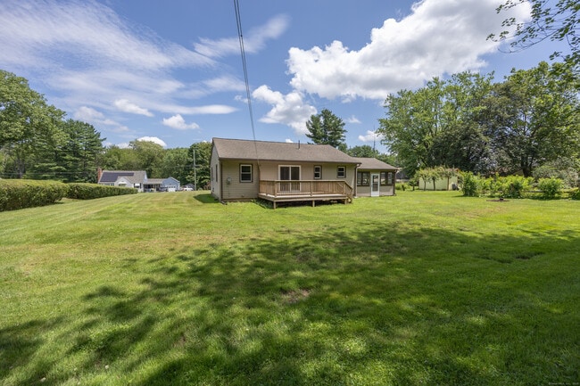 Building Photo - 27 Lathrop Dr