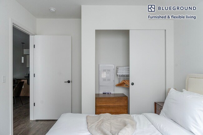 Building Photo - 1502 Fawcett Ave