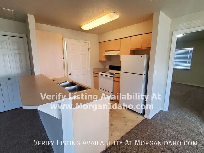 Building Photo - 217 N Avenger Ln