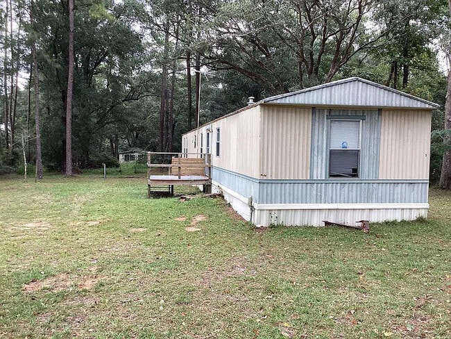 Building Photo - 74 Marcie Rd