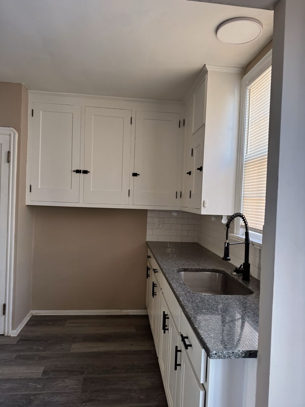 Building Photo - 18501 Newell Rd