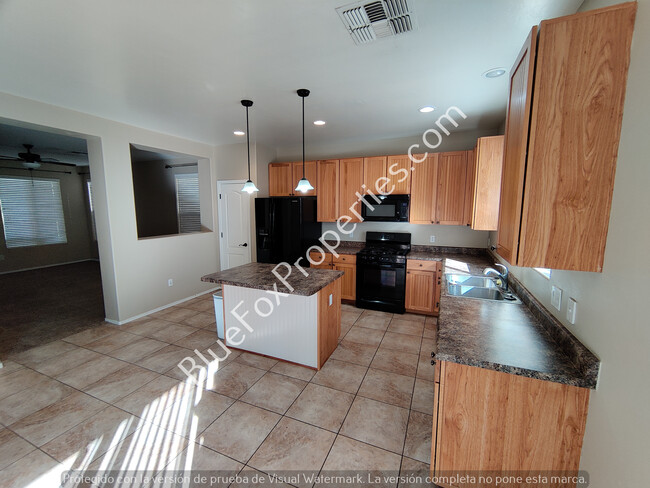 Building Photo - 7618 E Ocotillo Overlook Dr