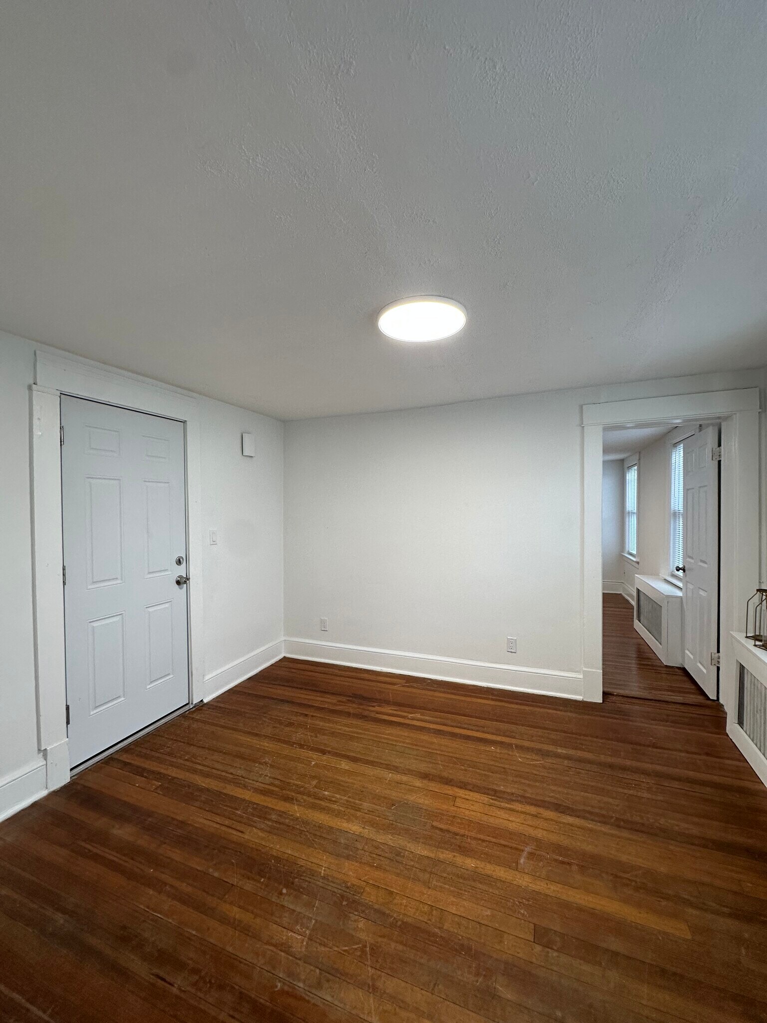 Building Photo - 48 Liberty St