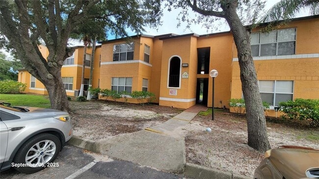 Primary Photo - 5785 Gatlin Ave