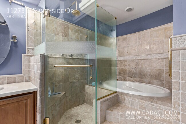 Building Photo - 11273 E Sunnyside Dr