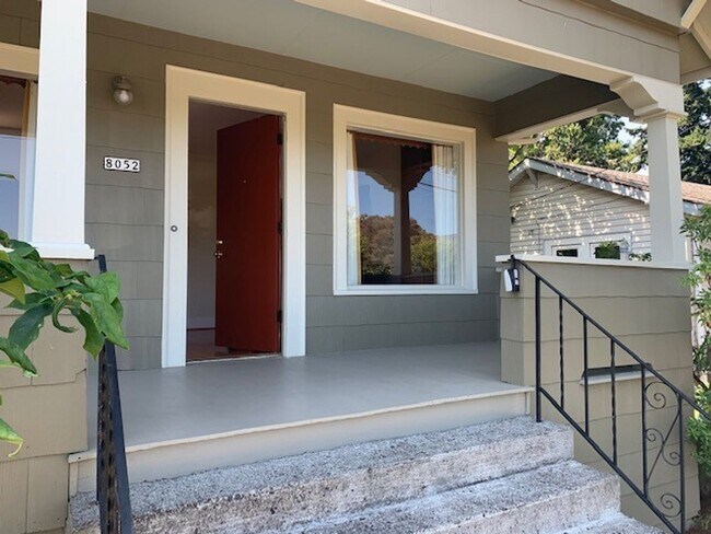 Building Photo - Exceptional Living Within Montavilla 2 Bed...