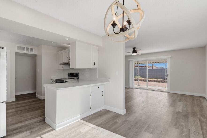 Building Photo - 6452 Bristol Way