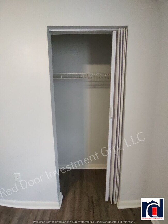 Building Photo - Cozy 1 Bedroom 1 Bath~Leesburg~