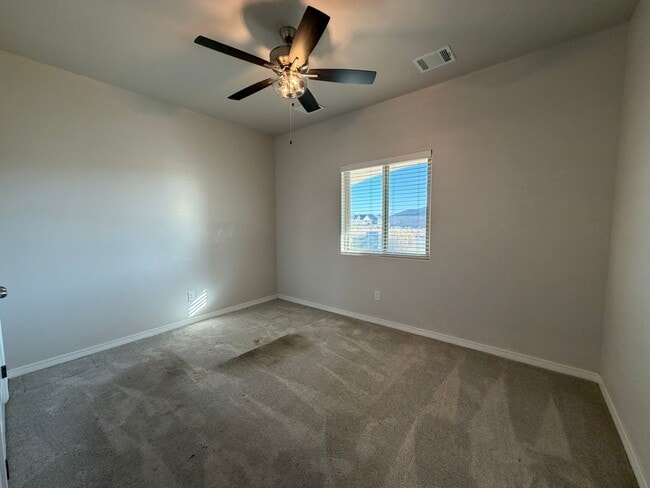 Building Photo - 4136 Champagne Blvd