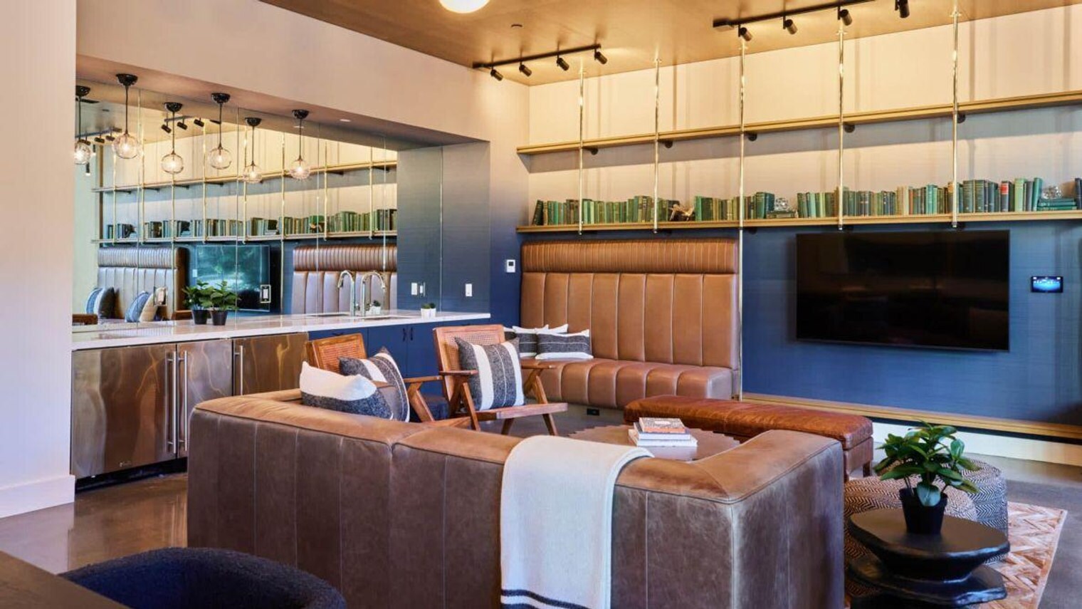 Building Photo - 2000 Ardent Way