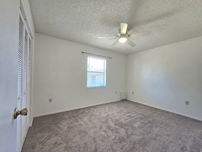 Building Photo - 3944 Spoonbill Ct