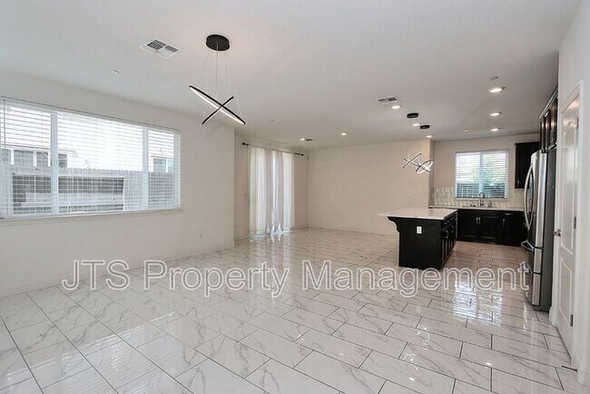Building Photo - 4268 Emerald Gate Ln