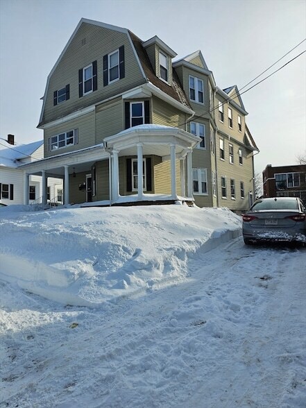 Building Photo - 34 King Philip Rd