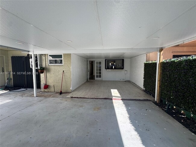 Building Photo - 17528 NW 66th Pl