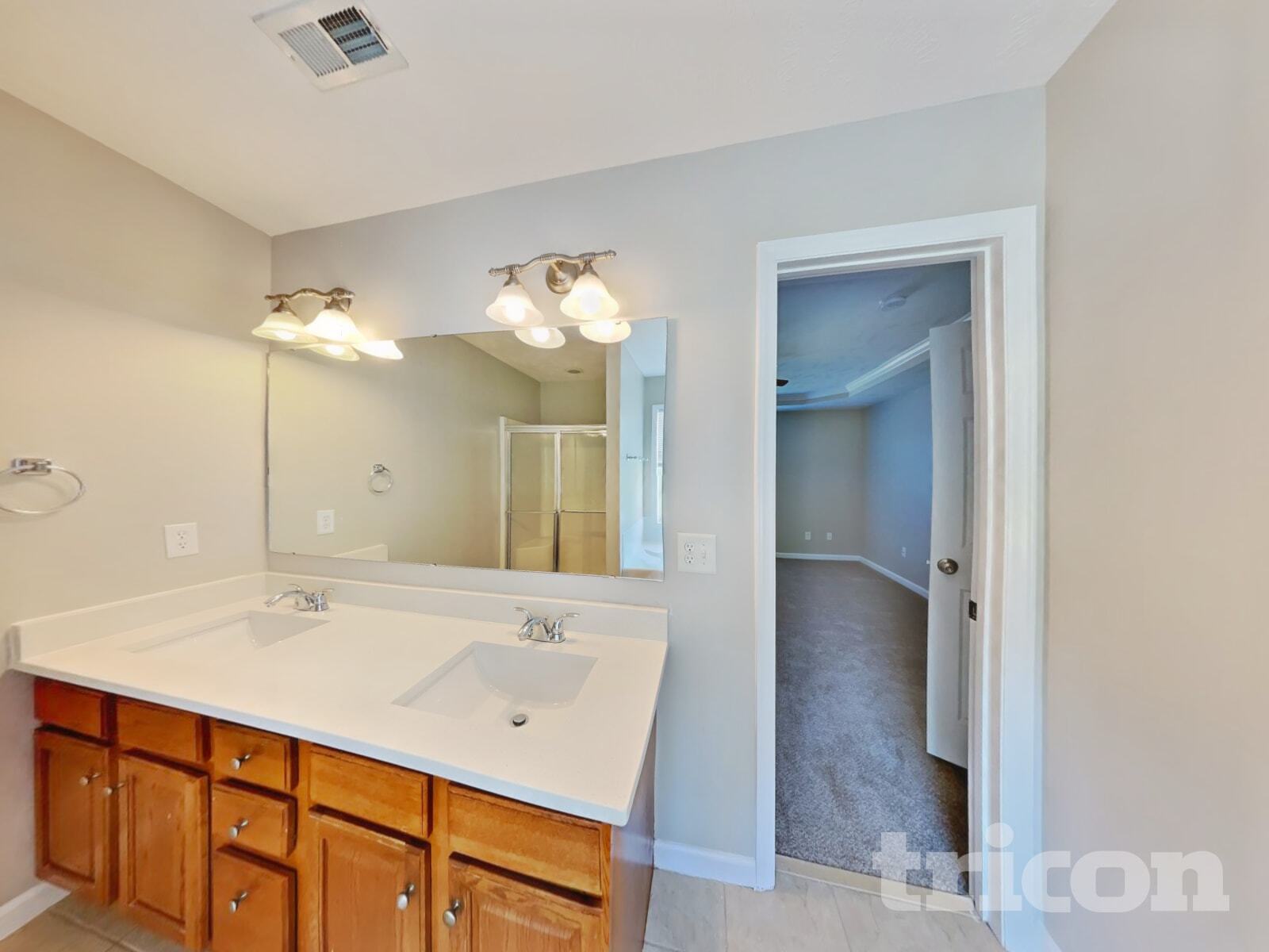 Building Photo - 200 Lattimore Rd