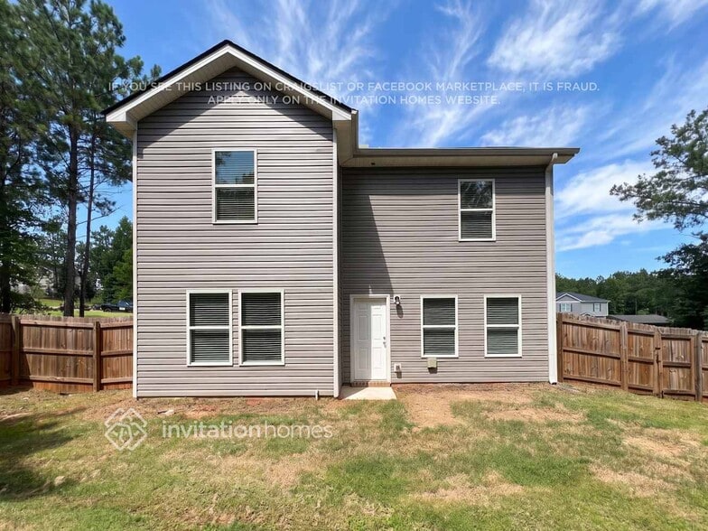 Building Photo - 255 Sunbury Wy
