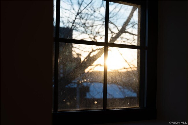 Building Photo - 85 Cannon St