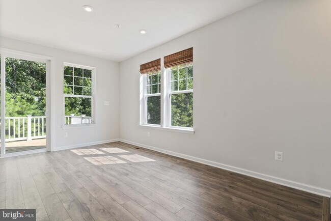 Building Photo - 44042 Eucalyptus Way