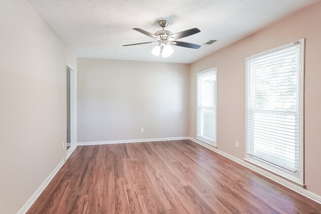 Building Photo - 99 Sleepy Hollow Trail