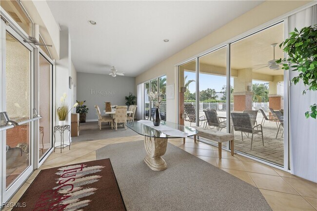 Building Photo - 6321 Aragon Way