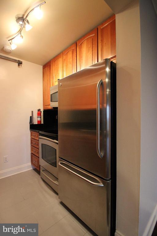 Building Photo - 3217 Wisconsin Ave