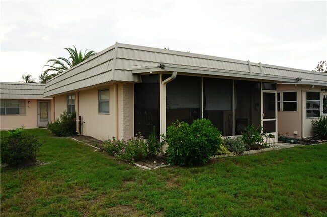 Building Photo - 201 Bedford Trail