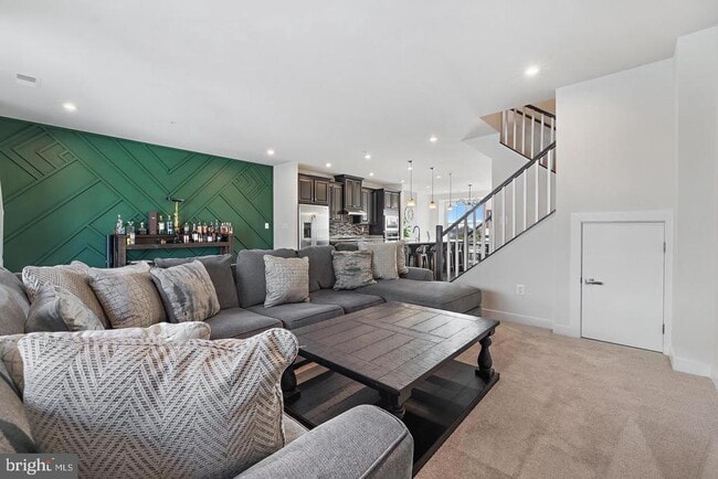 Building Photo - 10046 American Pharoah Ln