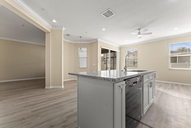 Building Photo - 868 Stonechase Ln