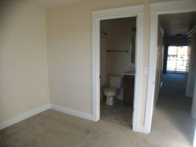 Building Photo - 115 Montalto Dr