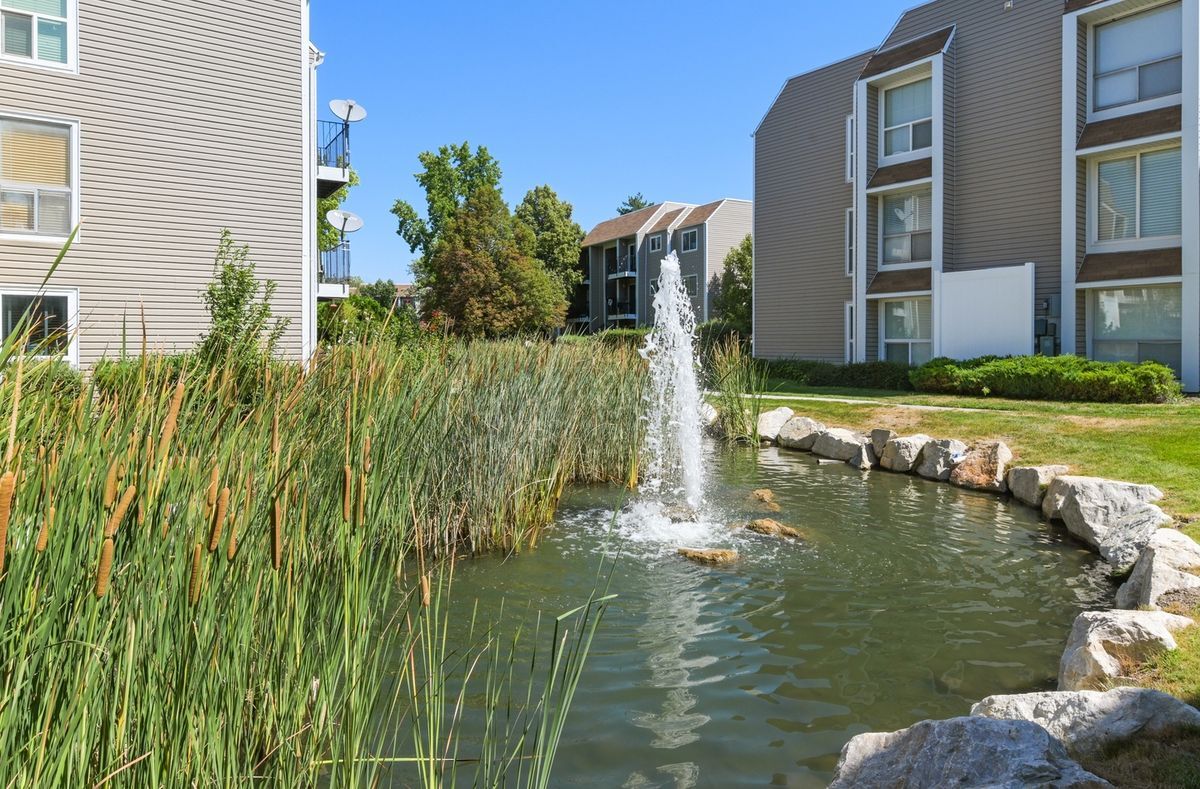 Building Photo - 4650 Quail Park Dr