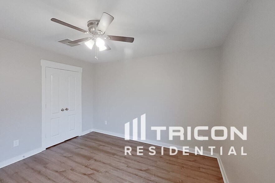 Building Photo - 1569 Ferguson Dr