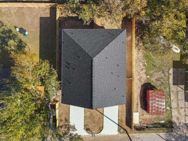 Building Photo - 600 Sheely St