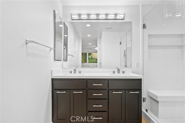 Building Photo - 21301 Erwin St