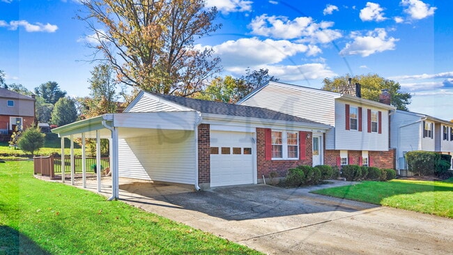 Building Photo - 9204 Woodreed Ct