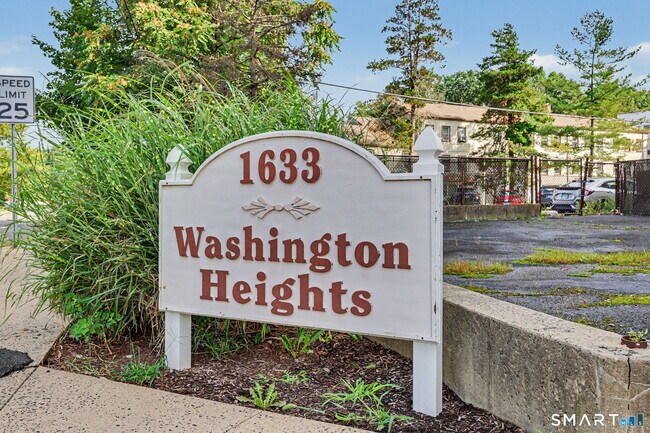 Building Photo - 1633 Washington Blvd