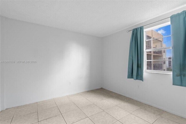 Building Photo - 14250 SW 62nd St