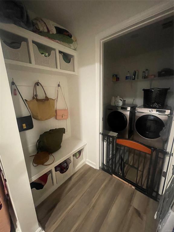 Building Photo - 84 Kohn Dr