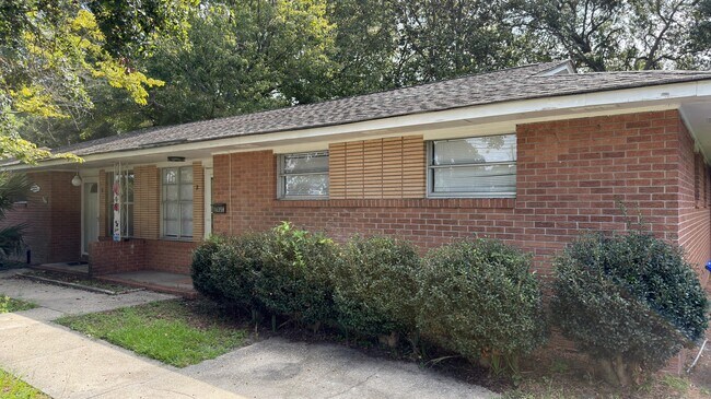 Building Photo - 1635 Memminger Ave